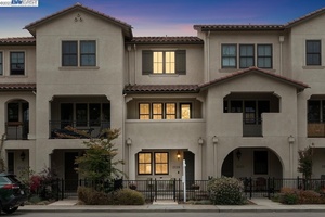 photo 1 of 2118 Clement Ave, Alameda, CA 94501
