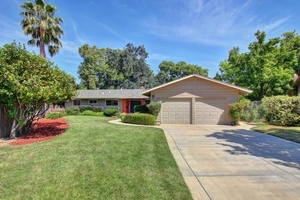 photo 1 of 4937 Wendy Ct, Carmichael, CA 95608