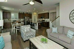 photo 1 of 387 Goddard Ct, Fairfield, CA 94534