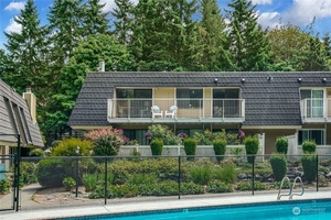photo 1 of 9905 NE 124th St #704, Kirkland, WA 98034