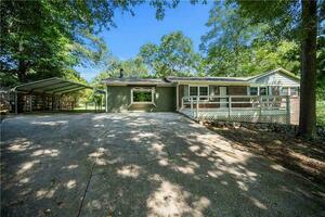 photo 1 of 29 Hunters Cv, Powder Springs, GA 30127
