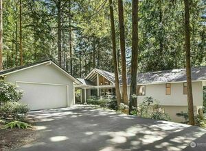 photo 1 of 3406 131st Avenue NE, Bellevue, WA 98005