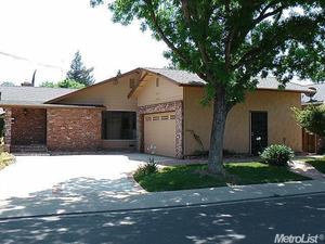 photo 1 of 1460 E Orangeburg Ave, Modesto, CA 95355