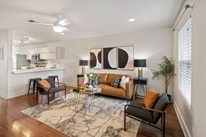 photo 1 of 1101 Grove Blvd #104, Austin, Texas 78741
