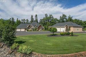 photo 1 of 822 NW Hayes Rd, Woodland, WA 98674