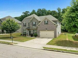 photo 1 of 3241 Alhambra Cir, Hampton, GA 30228