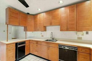 photo 1 of 121 Locust St #2, Winthrop, MA 02152