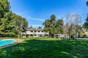 photo 1 of 1550 Portola Road, Woodside, CA 94062