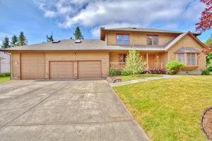 photo 1 of 14229 SE 283rd Pl, Kent, WA 98042