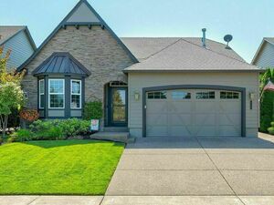 photo 1 of 472 Tukwila Dr, Woodburn, OR 97071