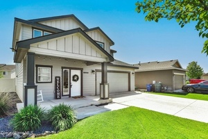 photo 1 of 1516 W Sauk Ln, Post Falls, ID 83854