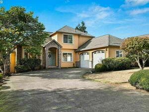 photo 1 of 32898 SW Keys Lndg, Scappoose, OR 97056
