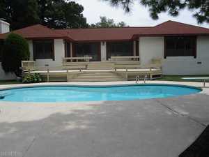 photo 1 of 2000 Bay Breeze Cir, Virginia Beach, VA 23454