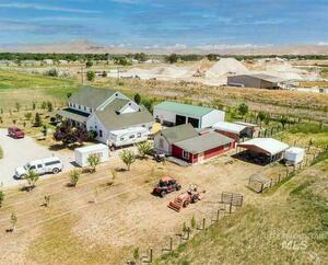 photo 1 of 3310 Kings Ln, Emmett, ID 83617