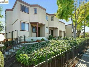 photo 1 of 20917 Locust St APT B, Hayward, CA 94541