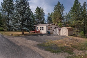 photo 1 of 38221 N Sheets Rd, Elk, WA 99009