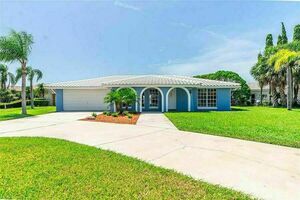 photo 1 of 3836 Topsail Trl, New Port Richey, FL 34652