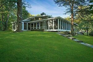 photo 1 of 443 Middle St, West Newbury, MA 01985