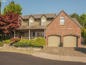 photo 1 of 2015 NE 20th Ave, Canby, OR 97013