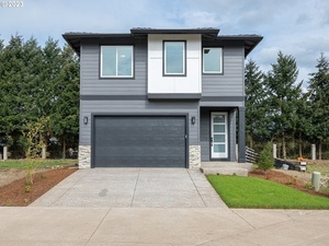 photo 1 of 316 Sunday Dr, Creswell, OR 97426