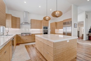 photo 1 of 3036 Levante St, Carlsbad, CA 92009