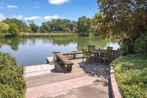 photo 1 of 1430 Edgewood Dr, Lodi, CA 95240