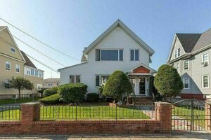 photo 1 of 11 Upland Rd, Everett, MA 02149