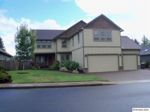 photo 1 of 242 SW Hendricks St, Sublimity, OR 97385