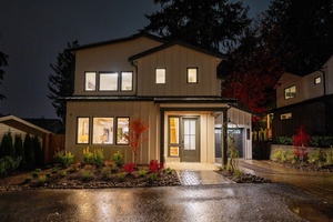 photo 1 of 11804 NE 75th Lane, Kirkland, WA 98033