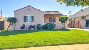 photo 1 of 1932 W 74th St, Los Angeles, CA 90047