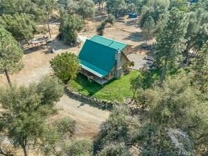 photo 1 of 41841 Pamela Pl, Oakhurst, CA 93644