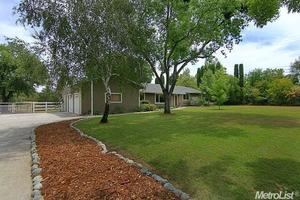 photo 1 of 3985 El Monte Dr, Loomis, CA 95650