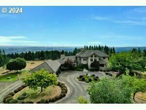 photo 1 of 18200 NE Sunrise Peaks Ln, Hillsboro, OR 97123