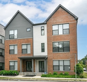 photo 1 of 1870 Central Ave, Indianapolis, IN 46202