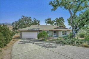 photo 1 of 6469 Meadowridge Dr, Santa Rosa, CA 95409