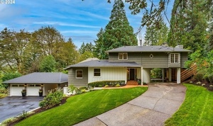 photo 1 of 17228 Blue Heron Rd, Lake Oswego, OR 97034