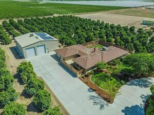 photo 1 of 8330 S Indianola Ave, Selma, CA 93662