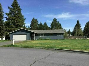 photo 1 of 1508 SW Knoll Ave, Bend, OR 97702