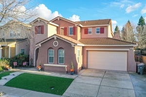 photo 1 of 1621 Highland Dr, West Sacramento, CA 95691