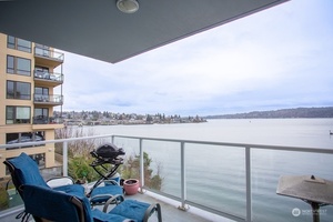photo 1 of 360 Washington Ave #206, Bremerton, WA 98337