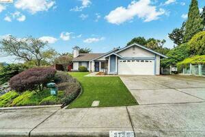 photo 1 of 3735 Painted Pony Rd, Richmond, CA 94803