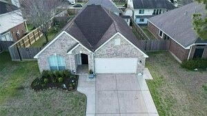 photo 1 of 1822 Branch Hill Dr, Pearland, TX 77581