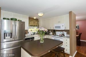 photo 1 of 6254 Fairbourne Ct, Hanover, MD 21076