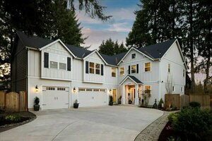 photo 1 of 1734 8th Ave, West Linn, OR 97068