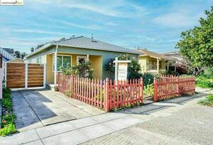 photo 1 of 2820 Roosevelt Ave, Richmond, CA 94804