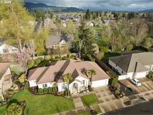 photo 1 of 3869 Meadow View Dr, Eugene, OR 97408