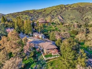 photo 1 of 16925 Oakridge Ln, Morgan Hill, CA 95037