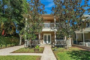 photo 1 of 629 E Ridgewood St, Orlando, FL 32803
