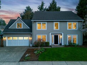 photo 1 of 15449 Partridge Dr, Lake Oswego, OR 97035