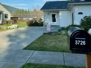 photo 1 of 3726 N 2nd St, Coeur D Alene, ID 83815